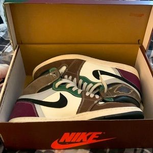 (Barely used) Jordan 1 Hand crafted, with box